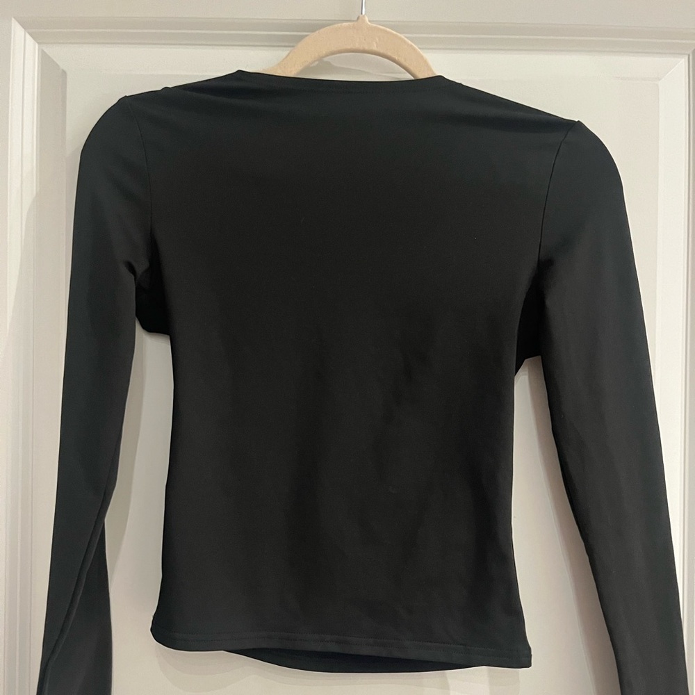 Cute backless shirt